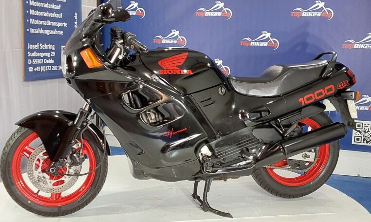 Honda CBR 1000 F SC21