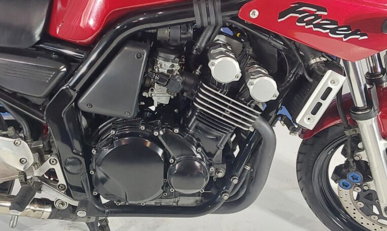 Yamaha (J) FZ6 Fazer