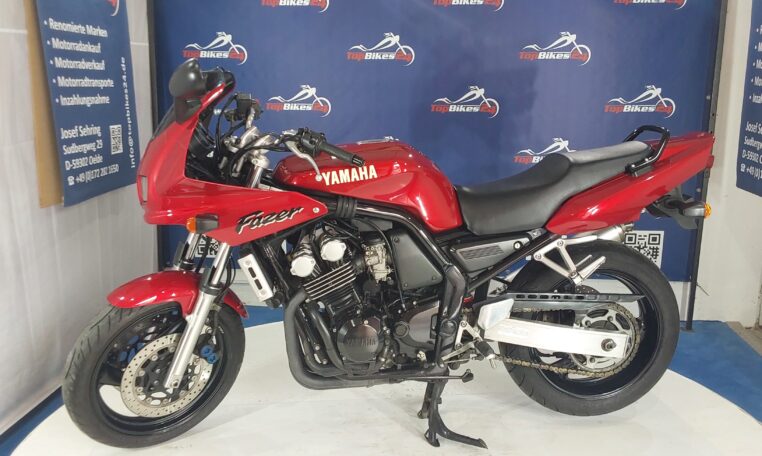 Yamaha (J) FZ6 Fazer